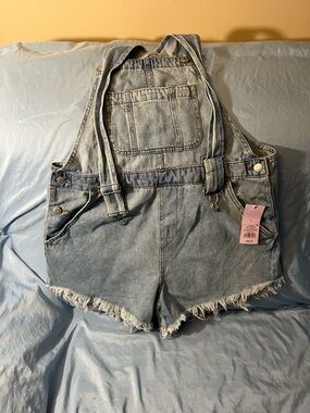 NWT Wild Fable Light Blue Denim Short Overalls